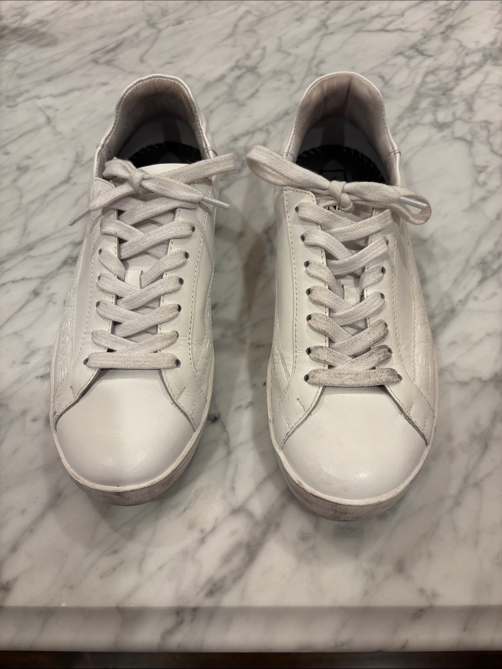 Sans Matin Sneakers